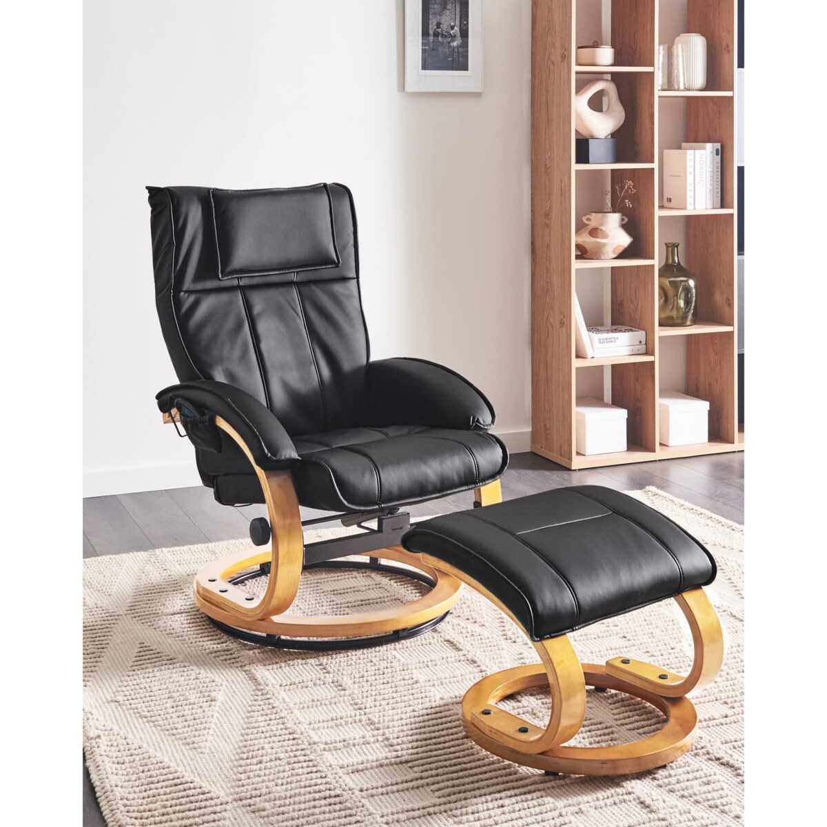 Fotel z masażem MAJESTIC Z podnóżkiem Ekoskóra Czarny