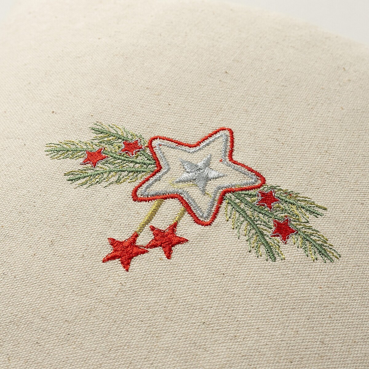 Poszewka na poduszkę Star & Holly 43x43 cm boże narodzenie, święta, świąteczne, zielony-kremowy-czerwony, 43 x 43cm