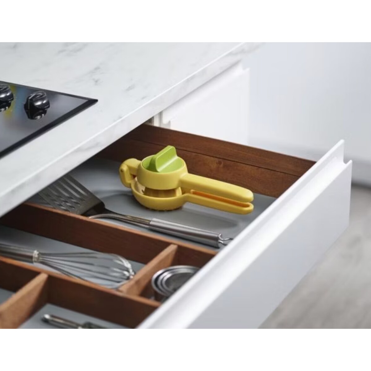 Wyciskacz z pokrętłem do cytrusów Juice Max, 22 x 10 x 8 cm, Joseph Joseph