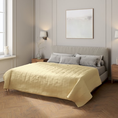 Narzuta pikowana w pasy 260x210 kremowy szenil