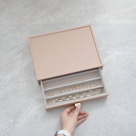 Szkatułka na naszyjniki Stackers classic różowa z szufladą