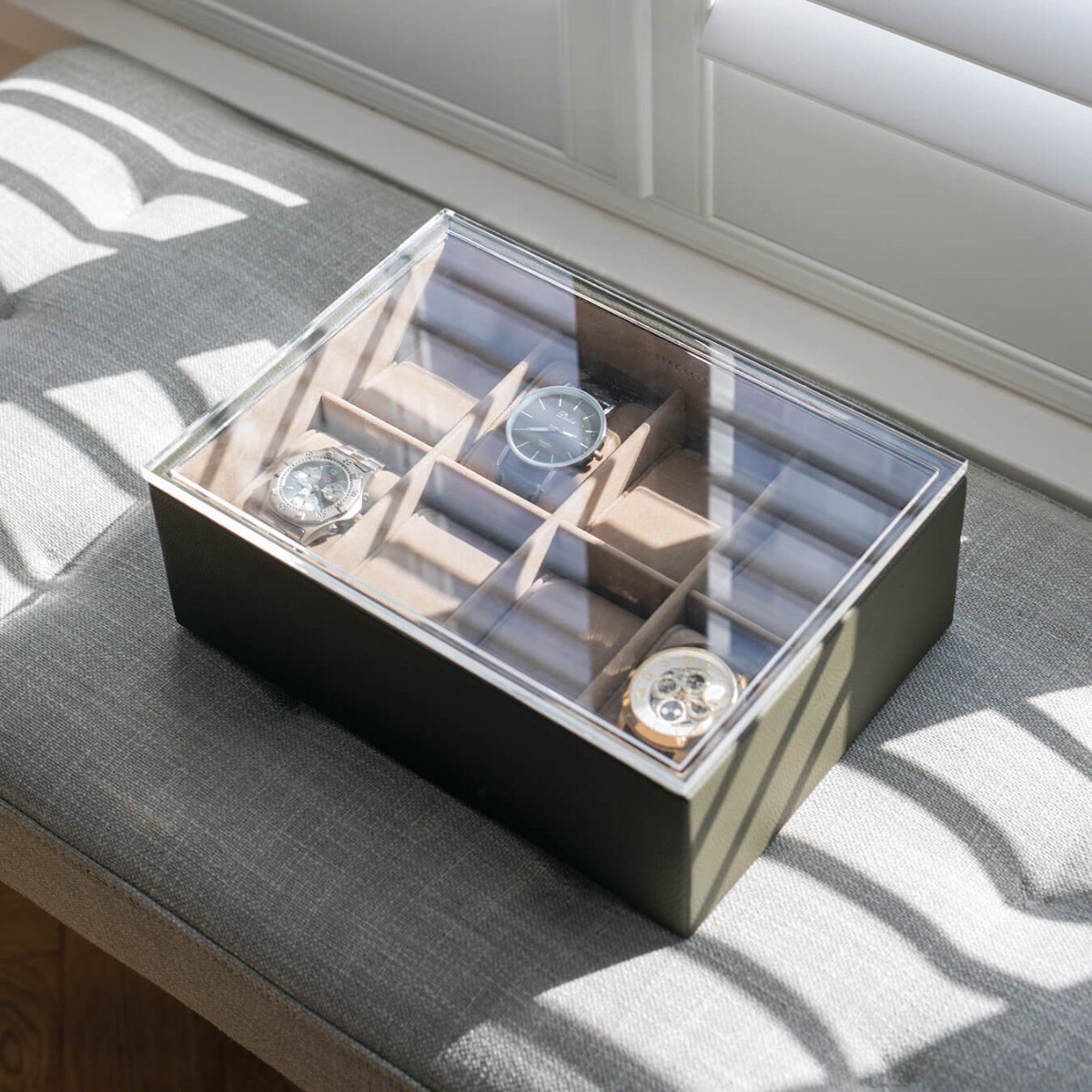 Pudełko na zegarki Stackers Pebble Classic 8 komorowe oliwkowe z pokrywką