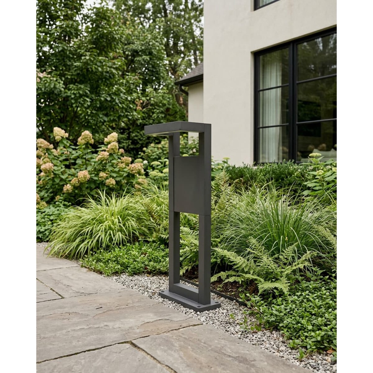 Lampa ogrodowa stojąca K-8251 z serii BERGAMO GREY