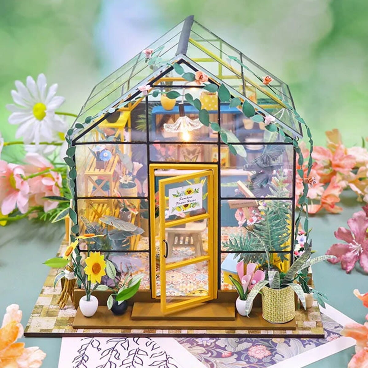 Miniaturowy domek - Kolorowa szklarnia