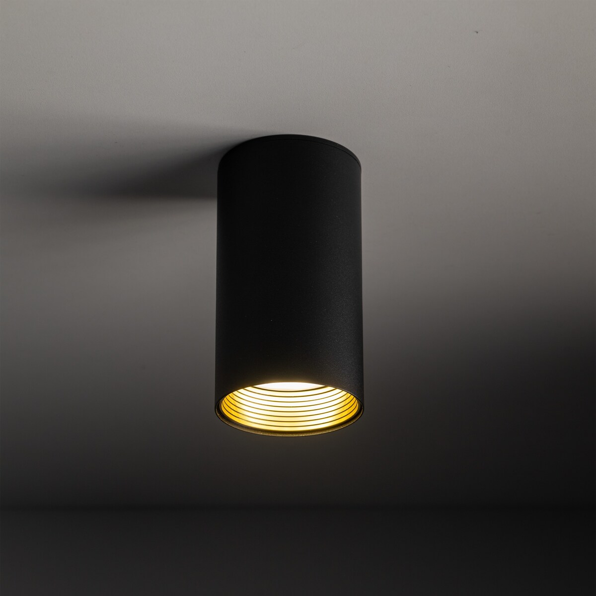 Oprawa natynkowa spot AMIS BLACK GU10 czarno-złota TK Lighting 10718 LED max 10W IP20
