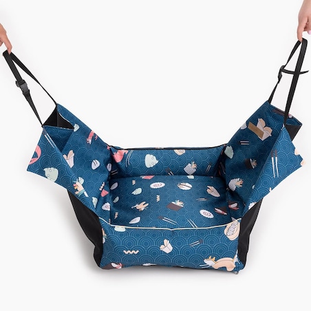 Fotelik do samochodu "Psutomaki"