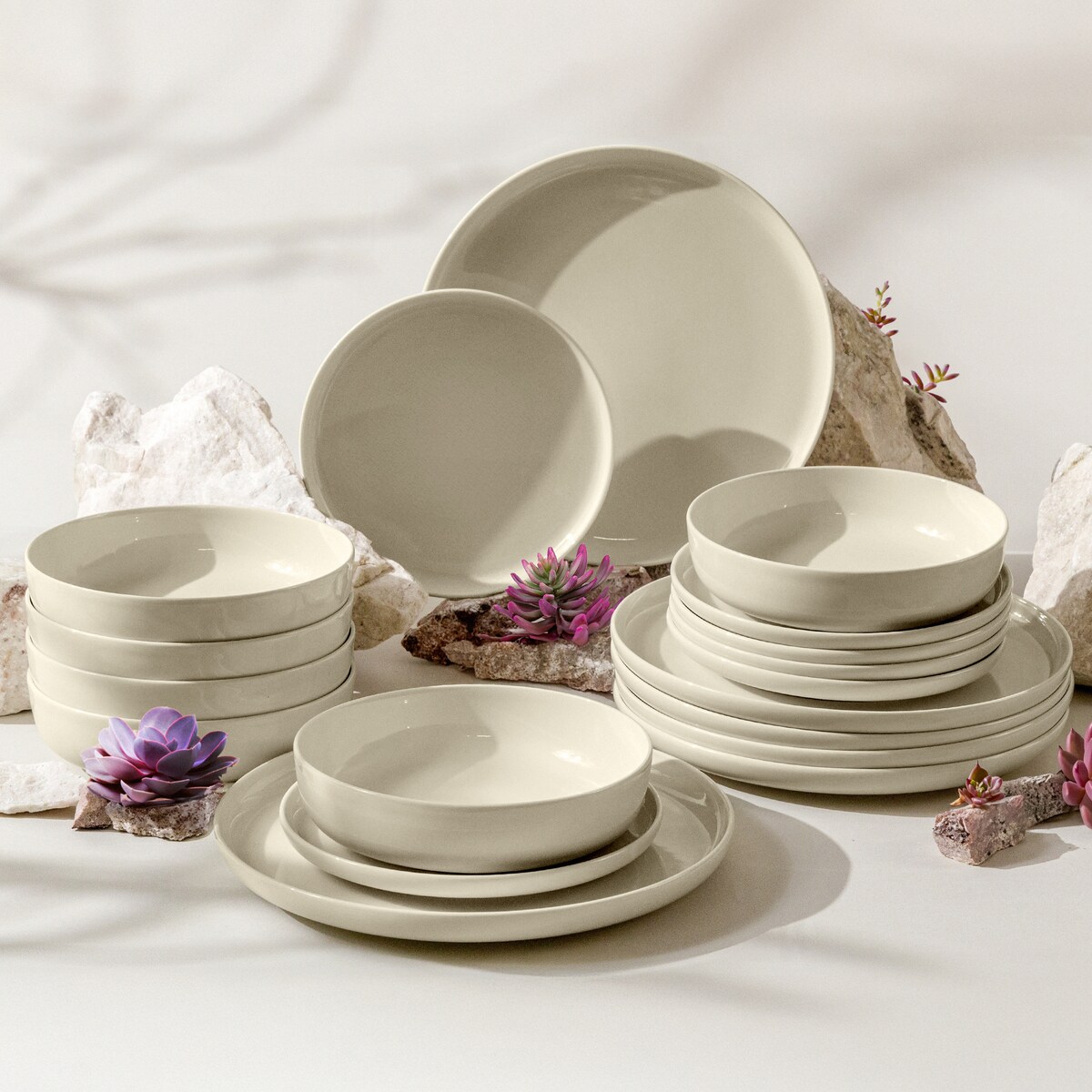 KONSIMO VICTO Elegancki zestaw obiadowy 6-osobowy (18 elementów)