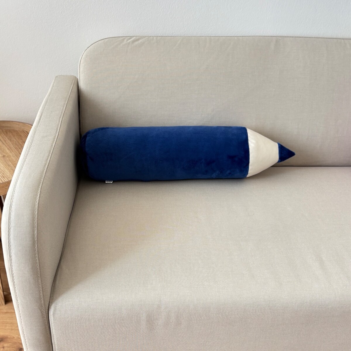 Poduszka w kształcie Kredki Kredka niebieska