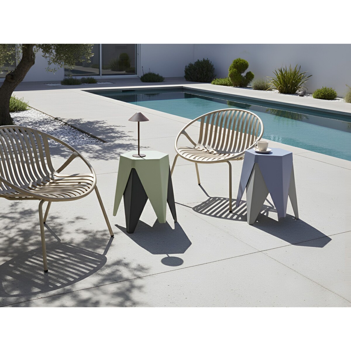 Zestaw 4 stołków ogrodowych KARAVOS Kolorowy