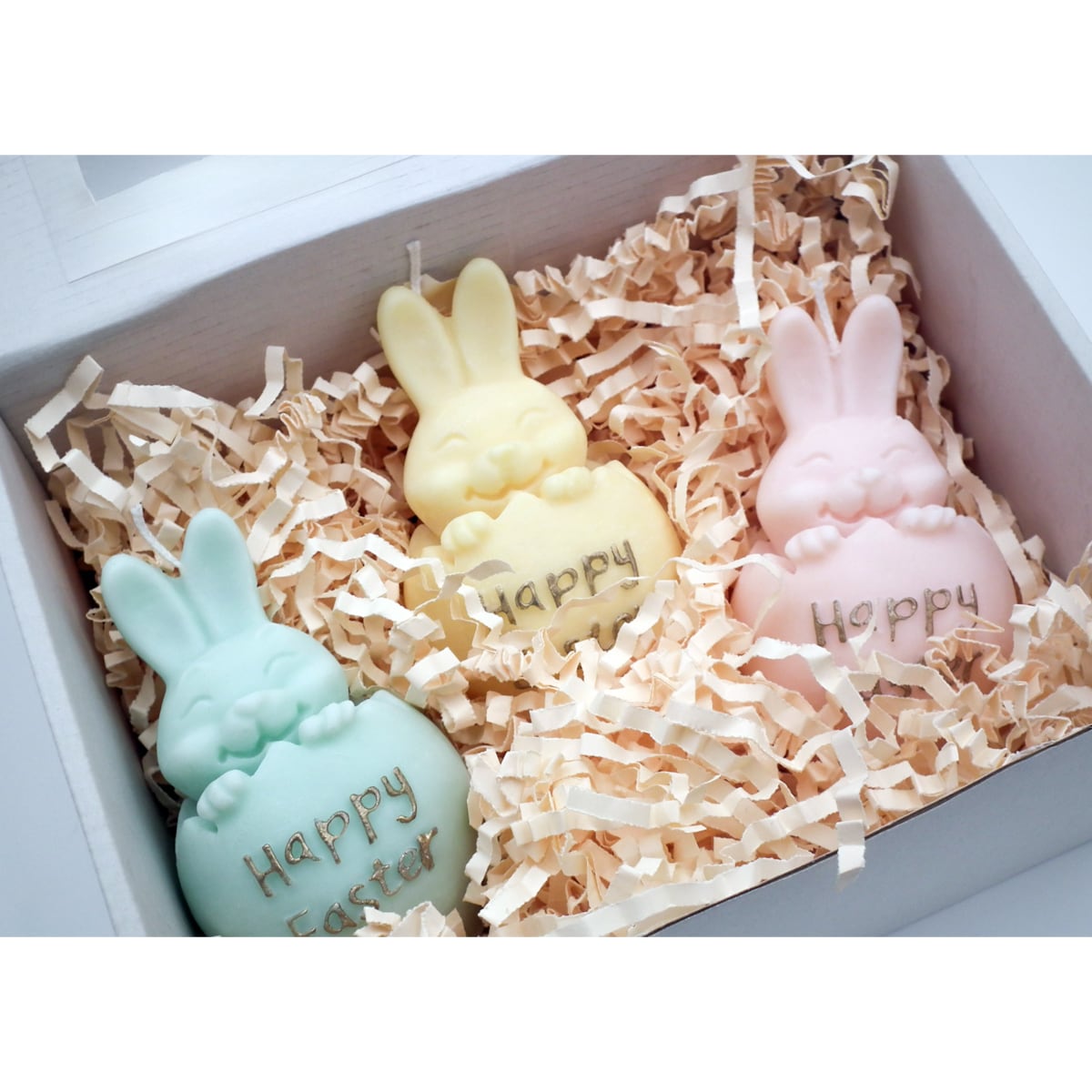 Zestaw prezentowy wielkanocny świece sojowe zajączki w skorupce
