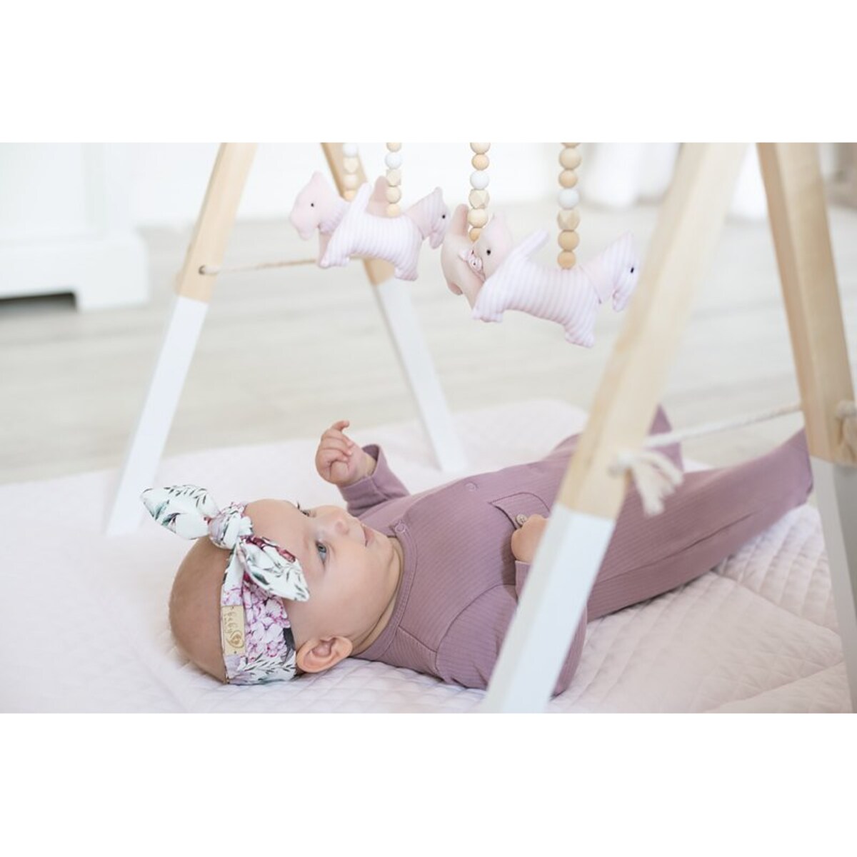 Mata niemowlęca pudrowa