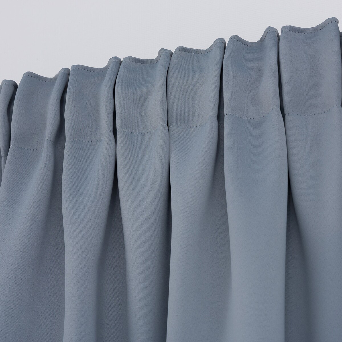 Zasłona zaciemniająca na taśmie marszczącej gołębi szary 140 x 280 cm 1 szt. 140x280 szary