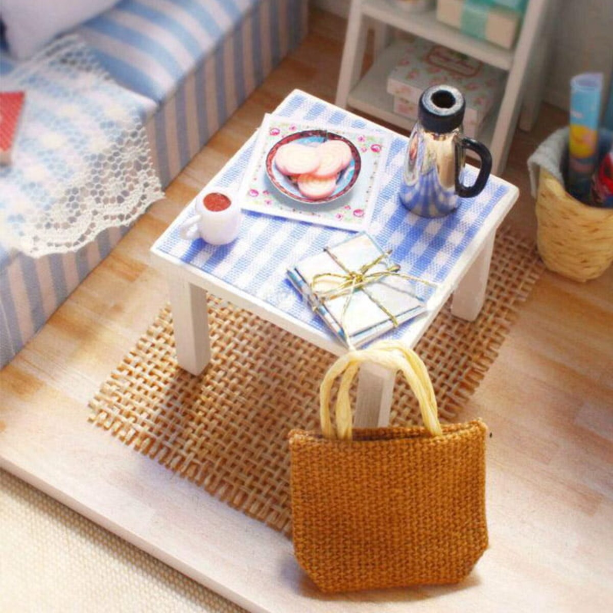 Miniaturowy domek - Pokój Jasia