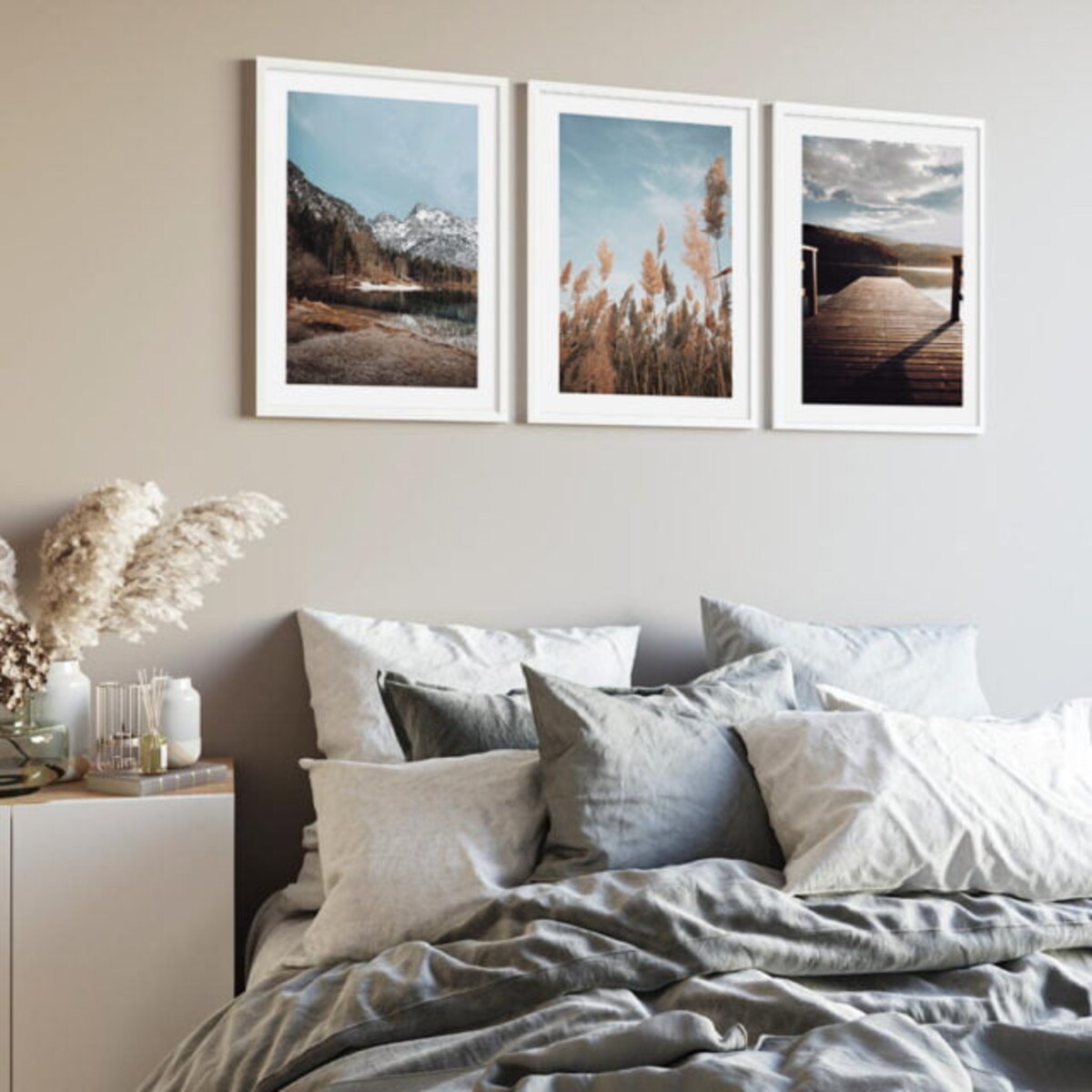 Poster Story, Plakat, Obraz - Drewniany Pomost nad Jeziorem, wymiary 21 x 30 cm