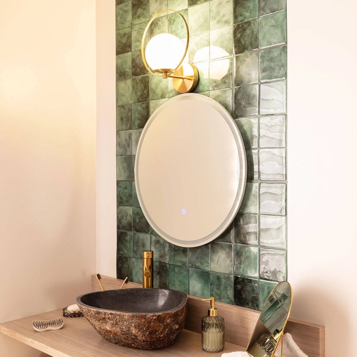 Lampa ścienna kinkiet z metalu i szkła Halm