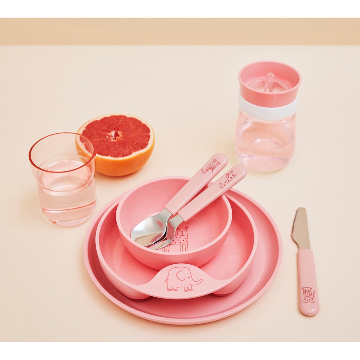 Talerzyk do karmienia Mio Deep Pink 108002078400