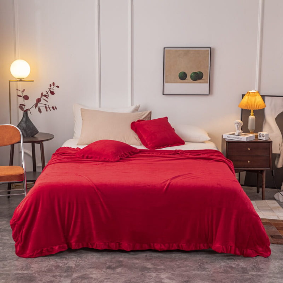 Dekoracyjna Czerwona Poszewka na Poduszkę Jaśka z Falbanką 40 x 40 Ozdobna