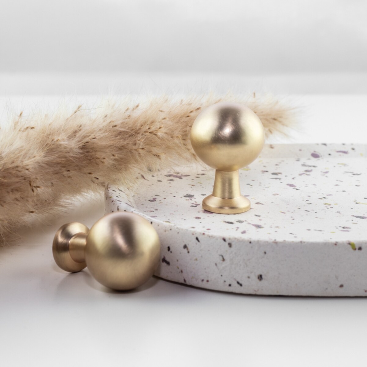 Gałka do mebli złota uchwyt meblowy okrągły klasyczny szczotkowany 23mm