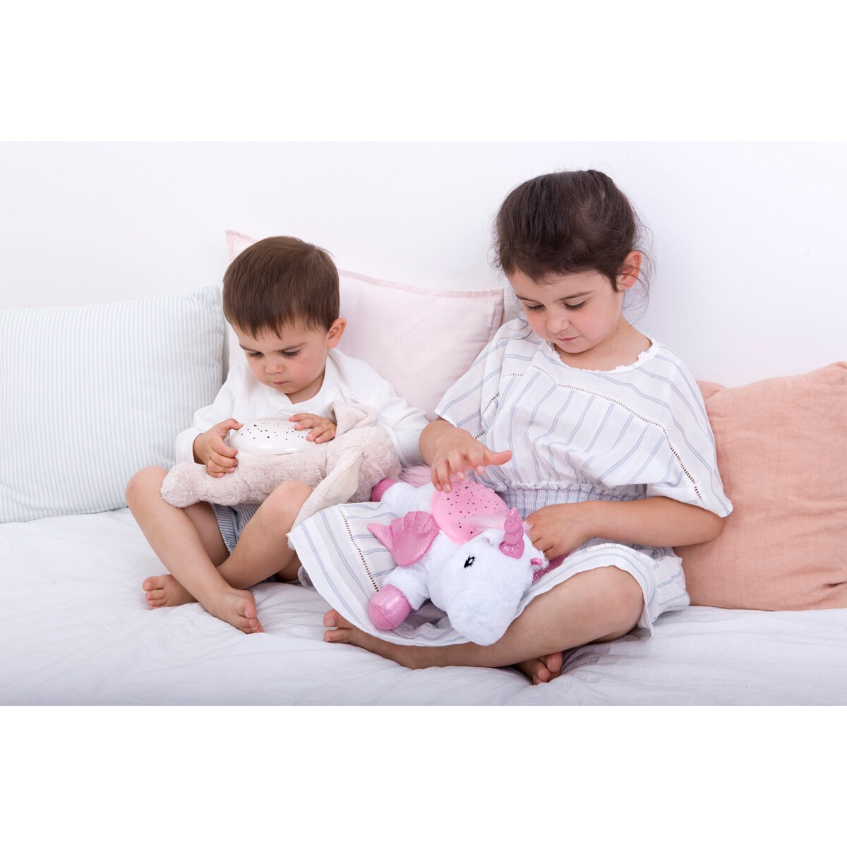 Pluszowy projektor dla dzieci - Jednorożec - przyjaciel do snu - Cloud b® Twilight Buddies™