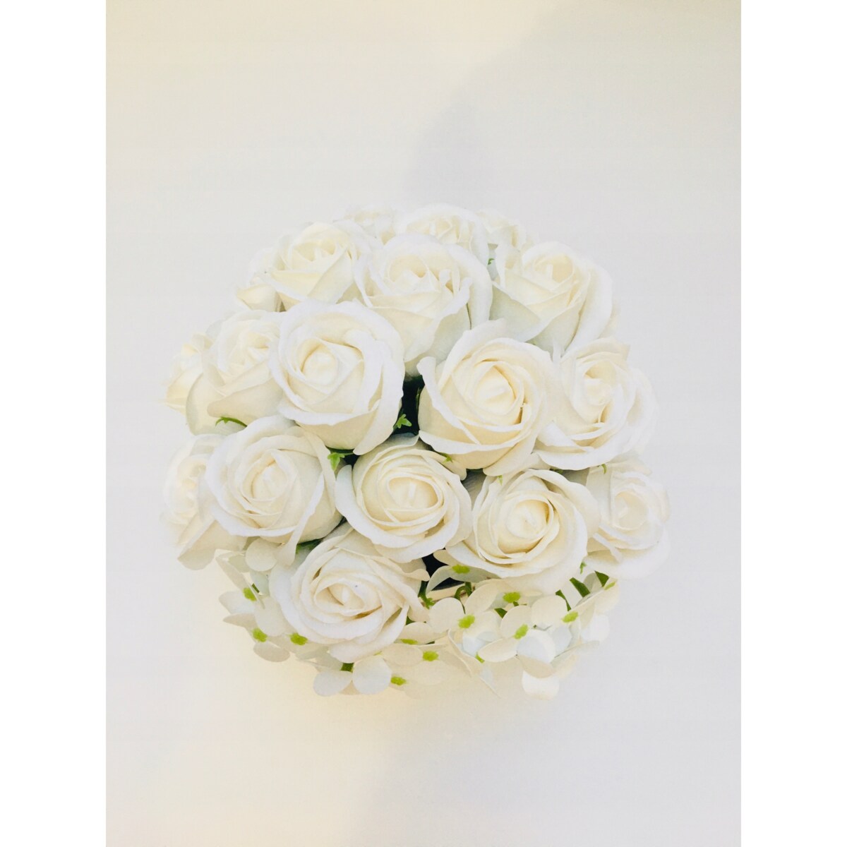 RÓŻE mydlane BIAŁE w srebrnym pudełku na I KOMUNIA ŚWIĘTA prezent pamiątka