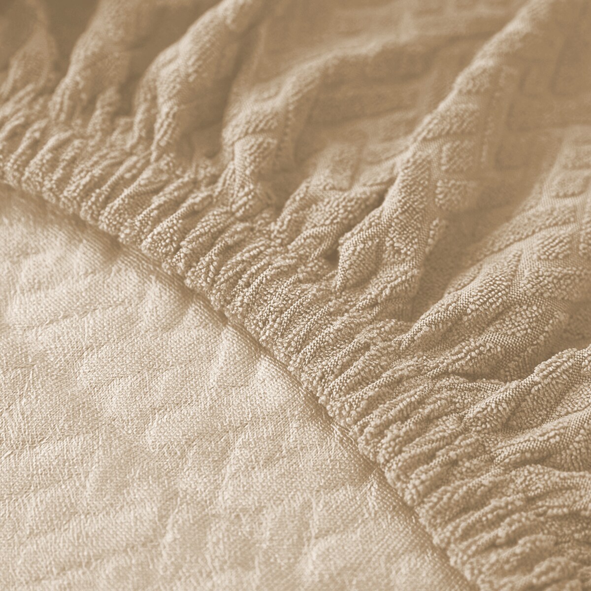 POKROWIEC NA KRZESŁO BEŻOWY ŻAKARD ELASTYCZNY [10-Z1-BZ]