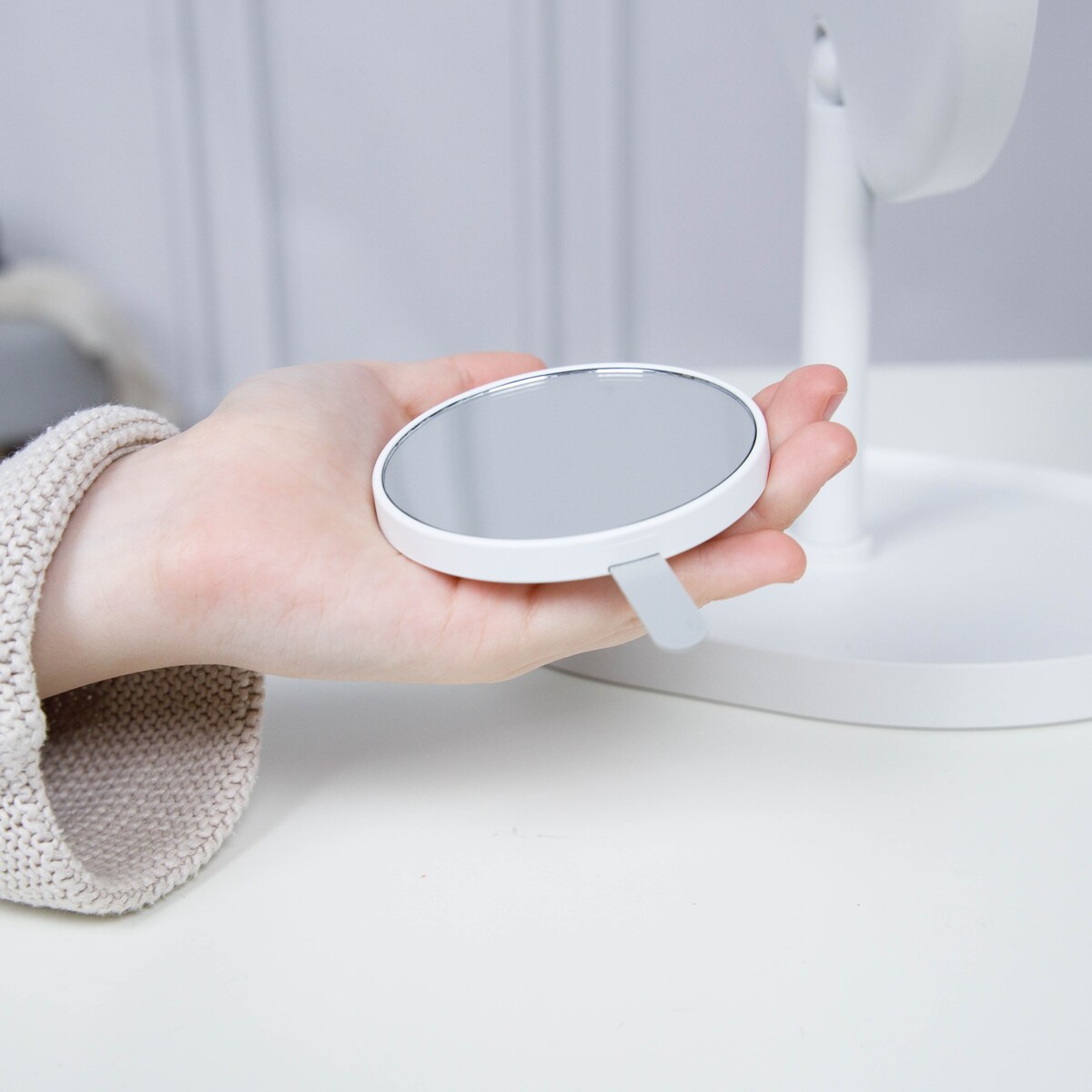 INNOGIO GIOPERFECT DIAMOND GLOW LUSTERKO KOSMETYCZNE Z PODŚWIETLENIEM LED