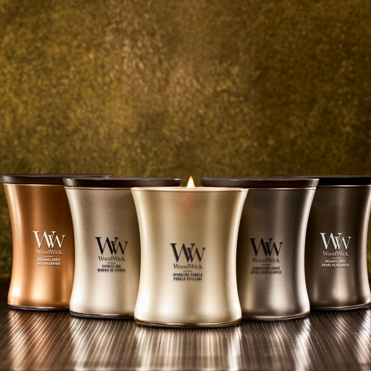 WoodWick świeca średnia SPARKLING POMELO