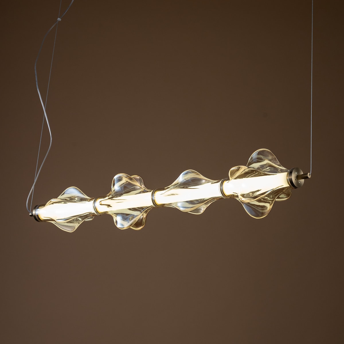 Lampa wisząca LED 30W TK Lighting ELVA BRASS 18216 mosiężna, regulowana wysokość, 3642 lm, 3000K, 103 cm