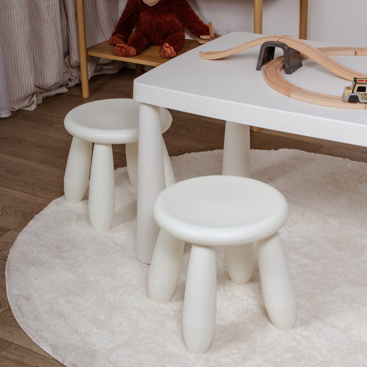 Stolik dla dzieci plastikowy biały stabilny stoliczek