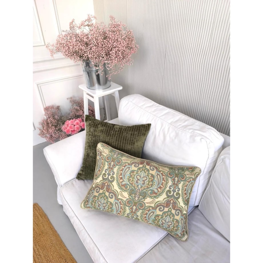 Kremowa - miętowa poduszka dekoracyjna w ornamenty 60x40 Rani