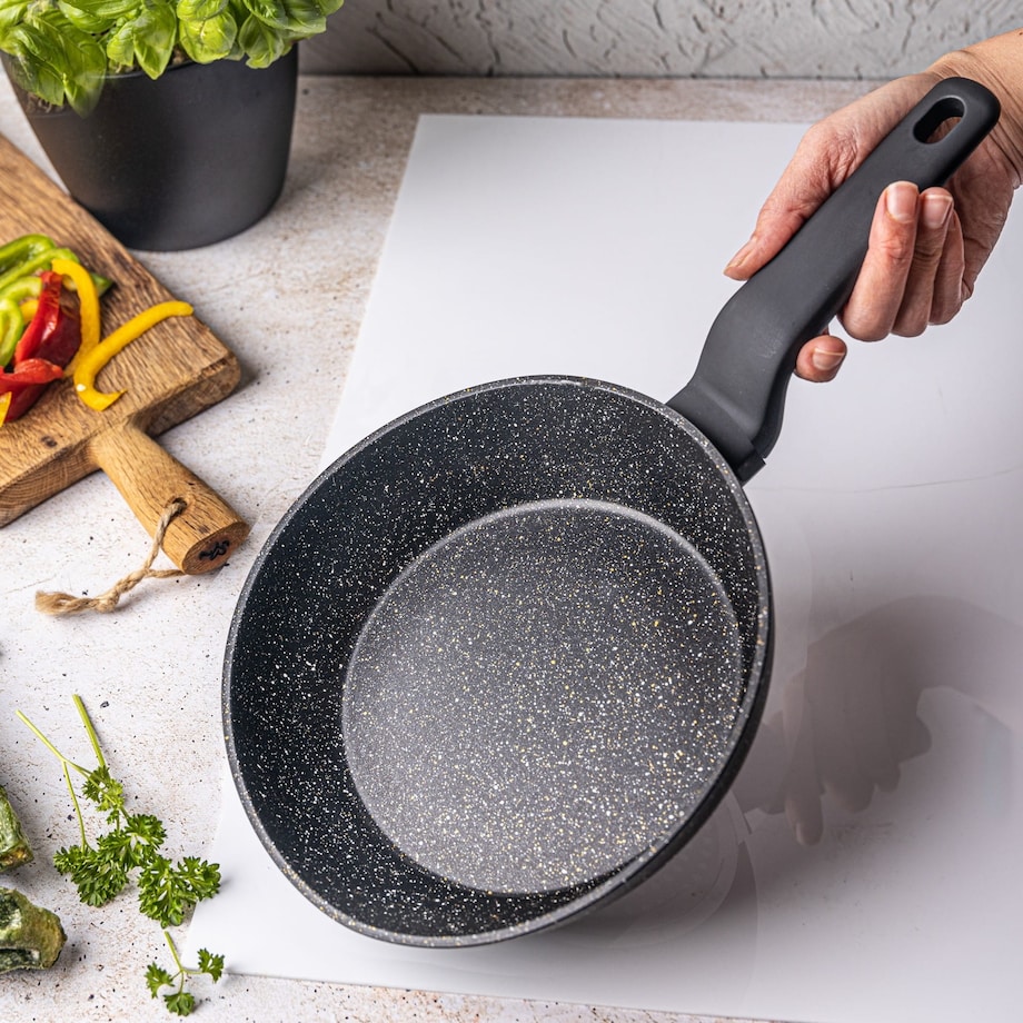 Patelnia z powłoką marmurową 20cm indukcja KLAUSBERG