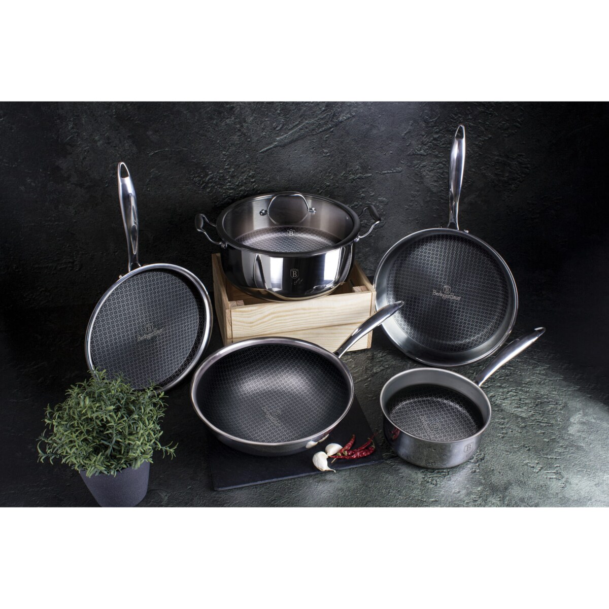 Garnek stalowy 18/10 2.7L 20cm BERLINGER HAUS Eternal Collection