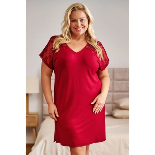 Burgundowa koszula nocna z koronką