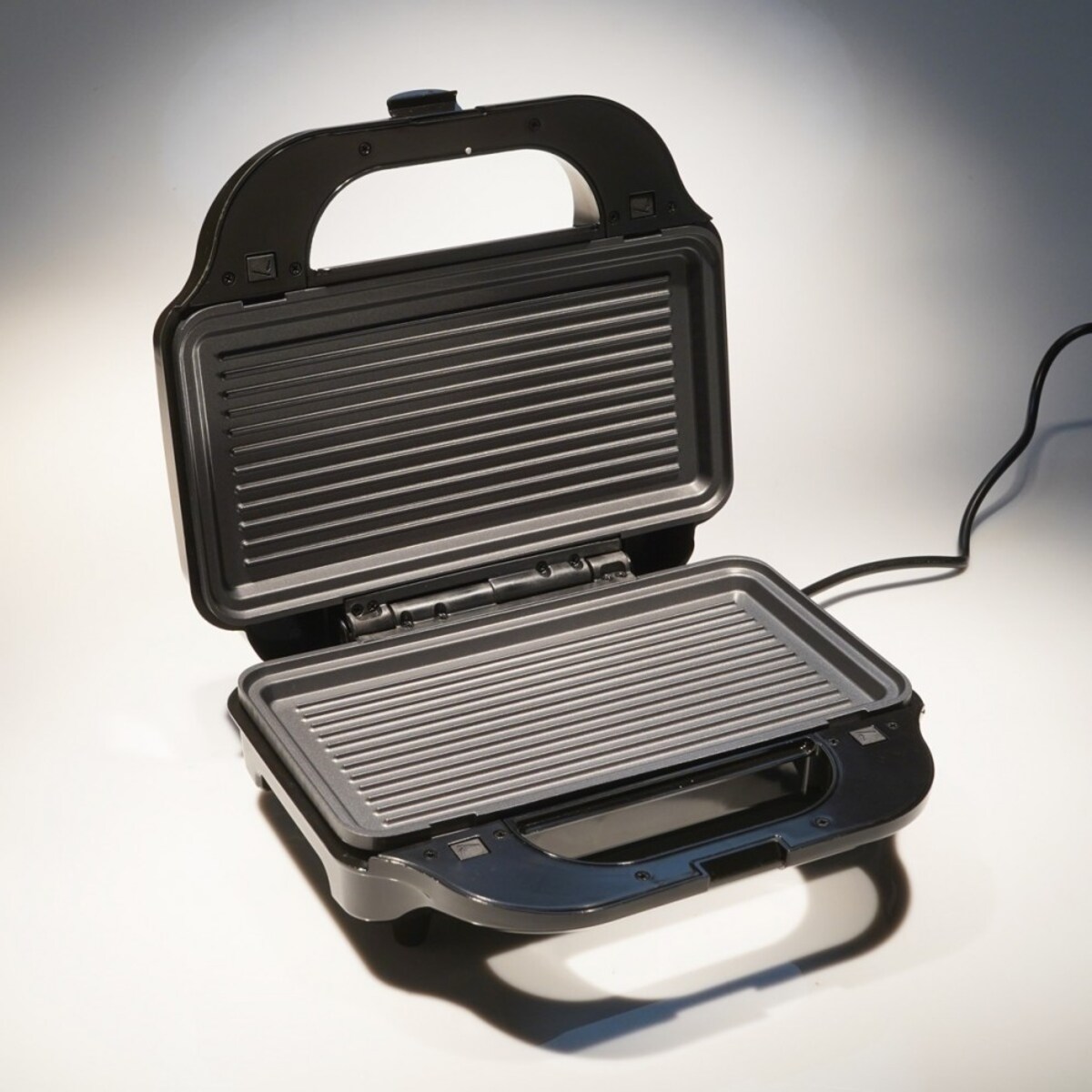 Opiekacz 3 w 1, 900W, , wymienne wkłady, gofry kanapki grill, TIROSS