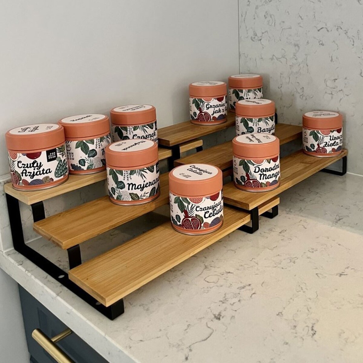 Stojak kuchenny na przyprawy