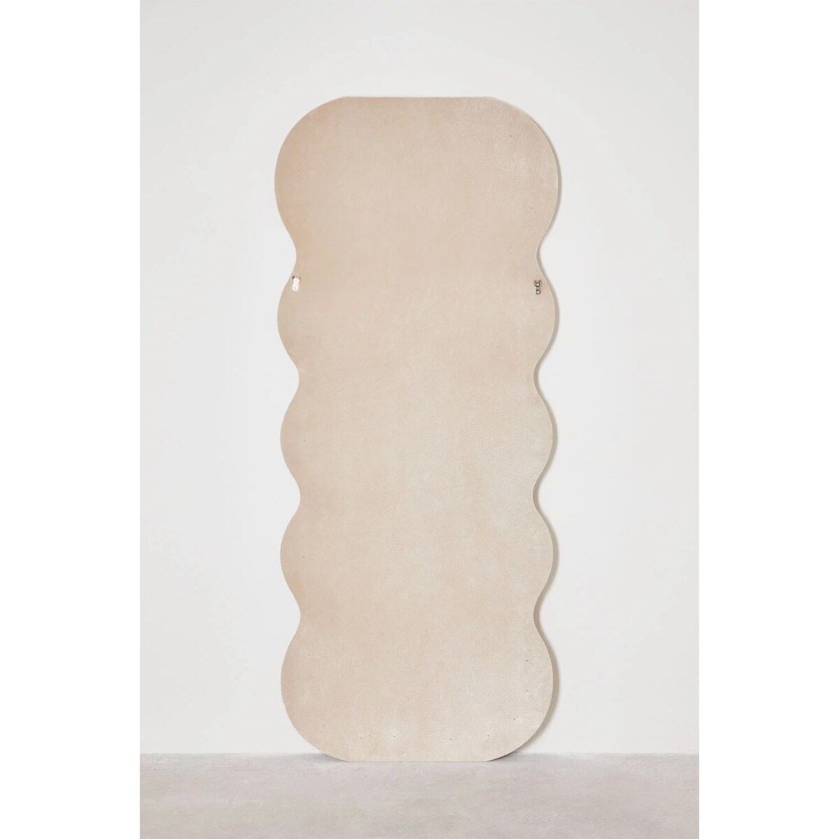 Lustro w falistej ramie aksamitne, beżowe 75x180 cm