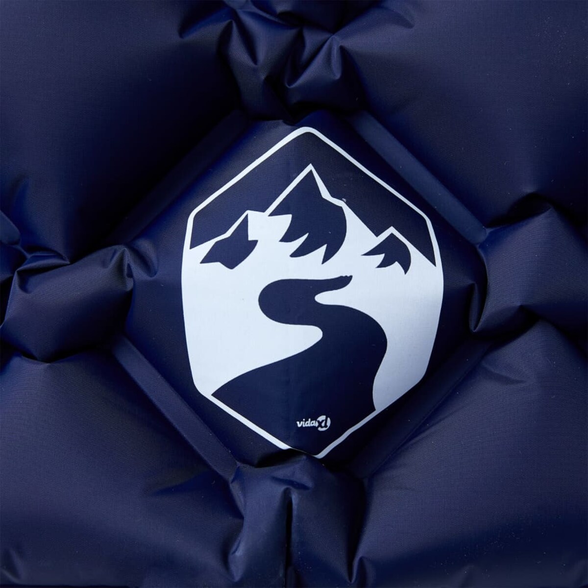 vidaXL Materac kempingowy z poduszką, 1-osobowy, granatowy