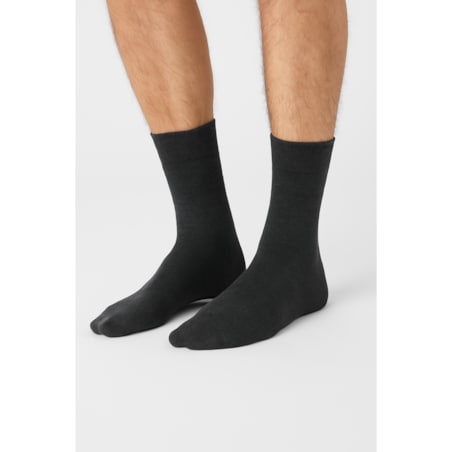 Czarne skarpety męskie – Eleganckie, bawełniane 39–43
