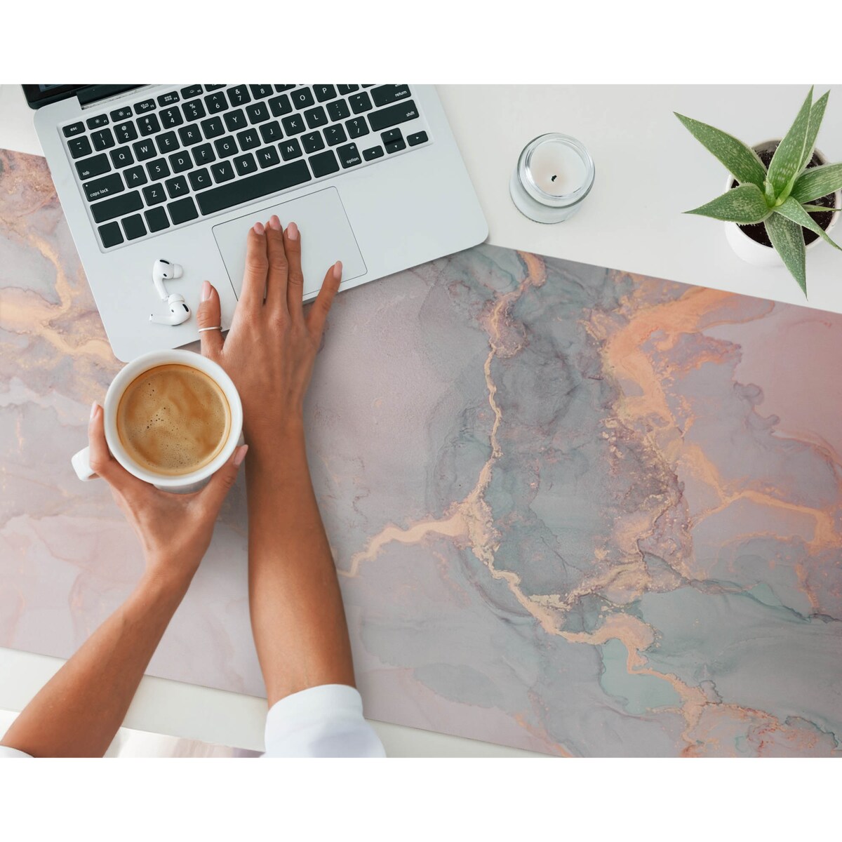 Różowa mata na biurko Abstrakcyjna akwarela, 120x60 cm