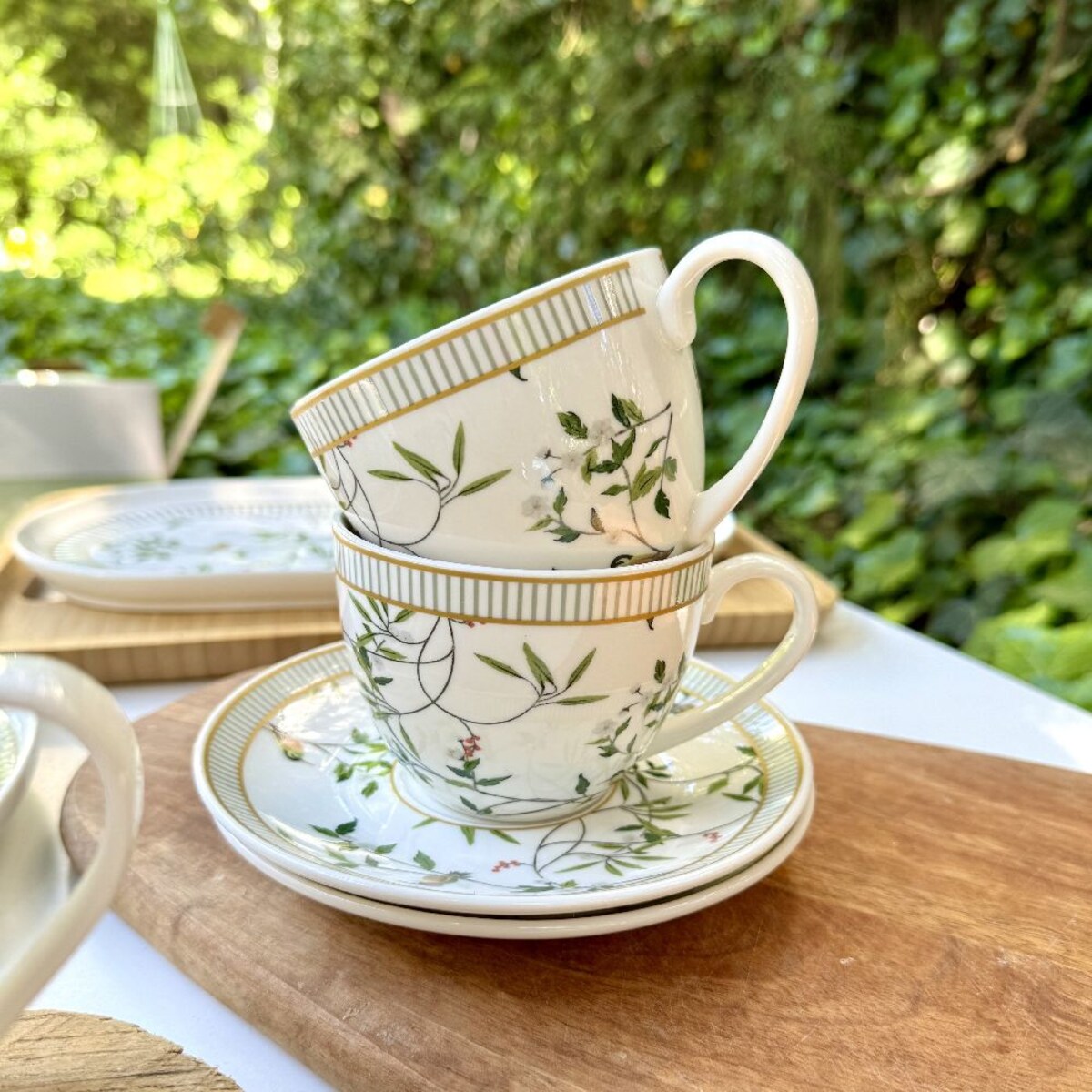 VILLA ITALIA Filiżanka ze spodkiem porcelanowa 240 ml NORIKO WHITE