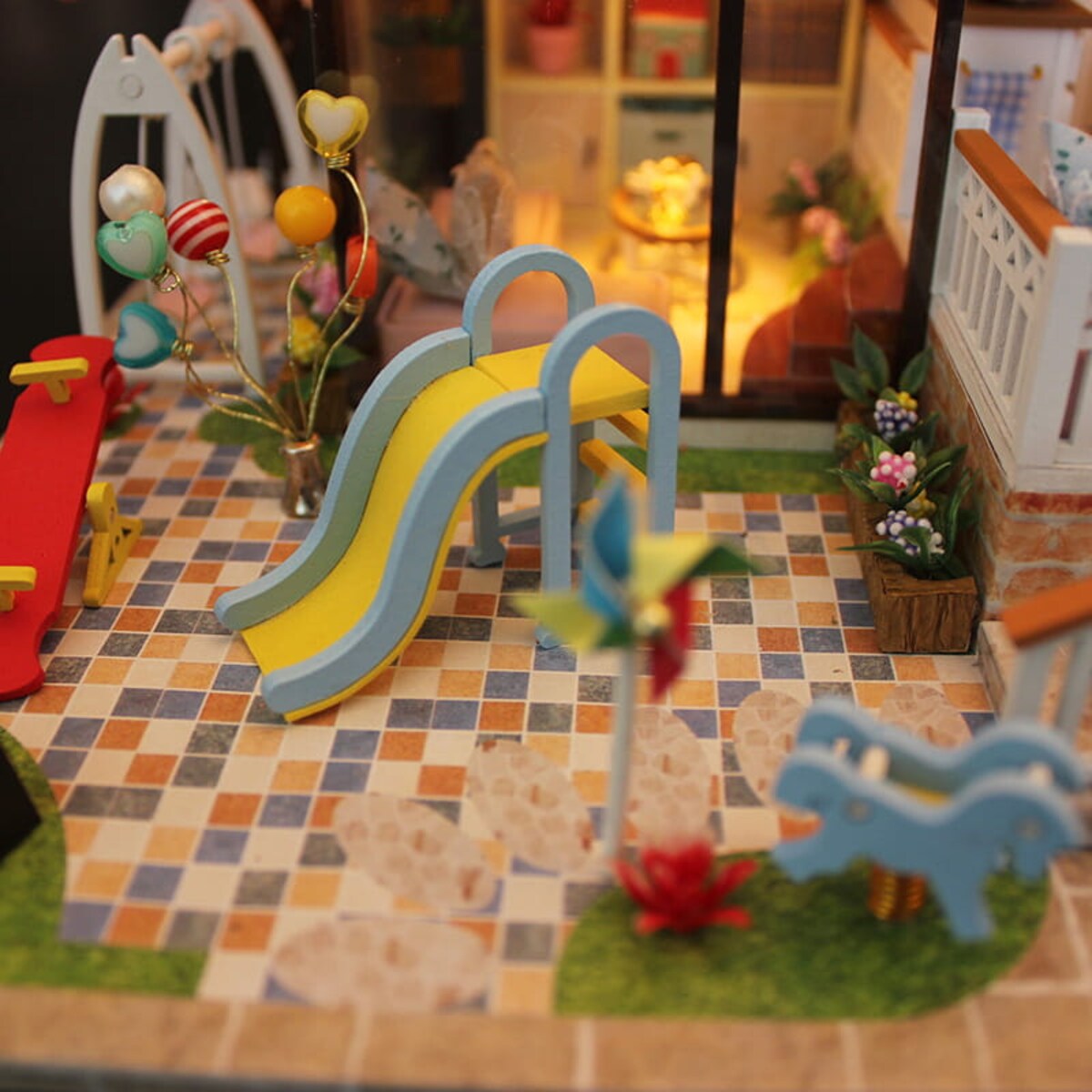 Miniaturowy domek - Lukrowy poranek