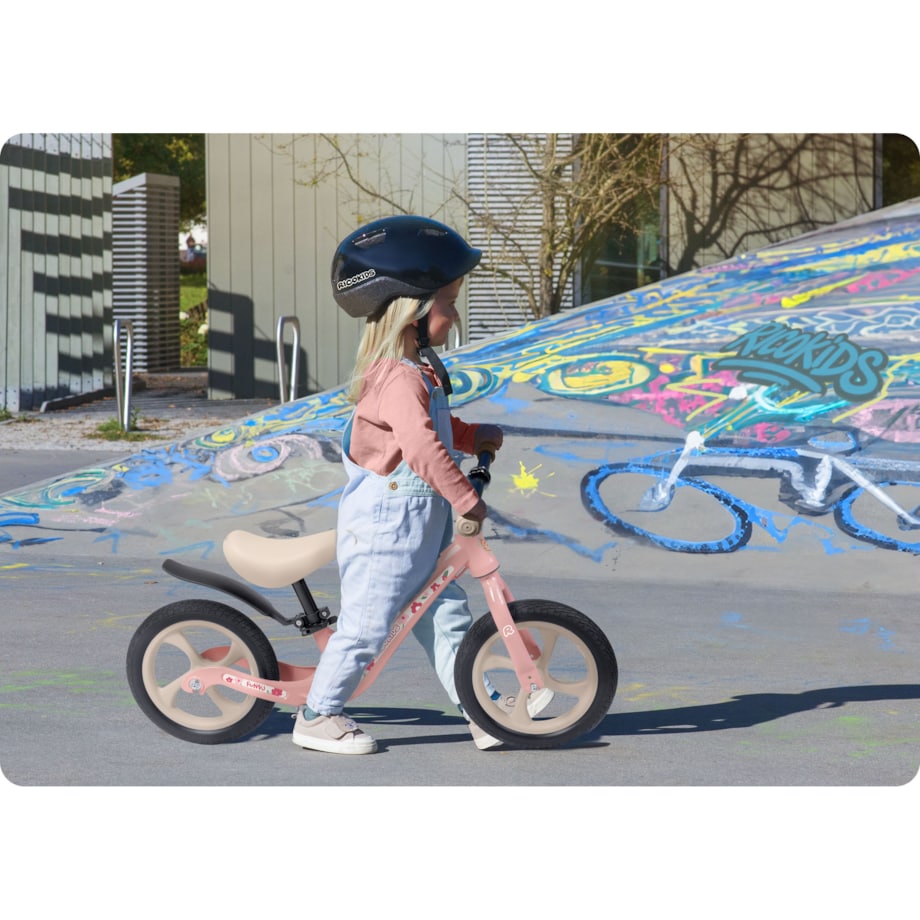 Rowerek biegowy dla dzieci magnesium Ricokids różowo-kremowy Funnu 760503