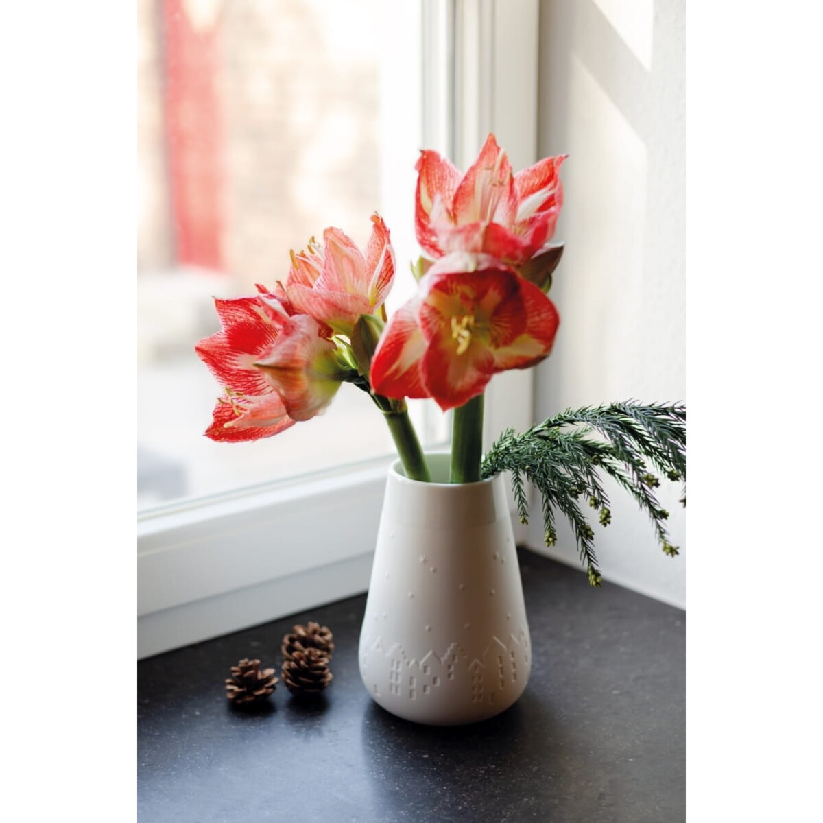 Wazon POETRY, zimowe miasto