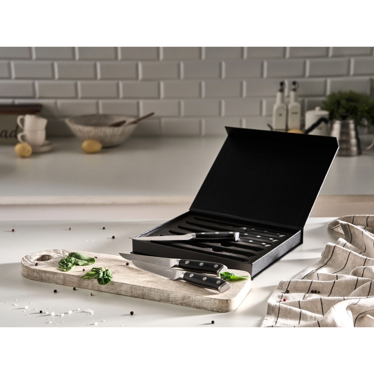 Zestaw 6 noży do steków TOYAMA Czarny