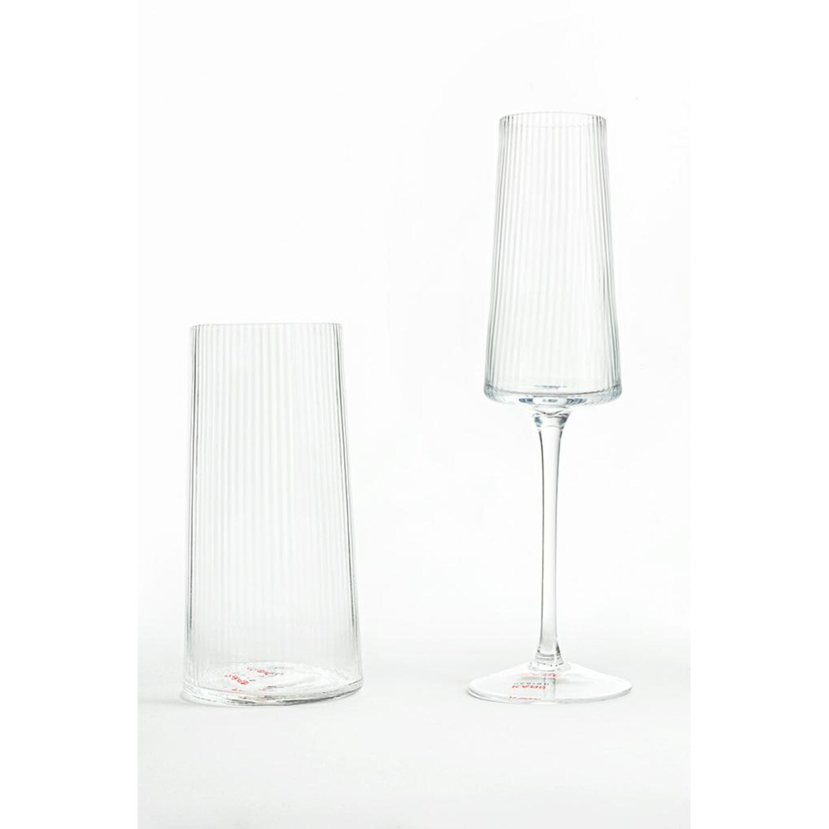 KARE kieliszek do szampana RIFFLE 215 ml transparentny