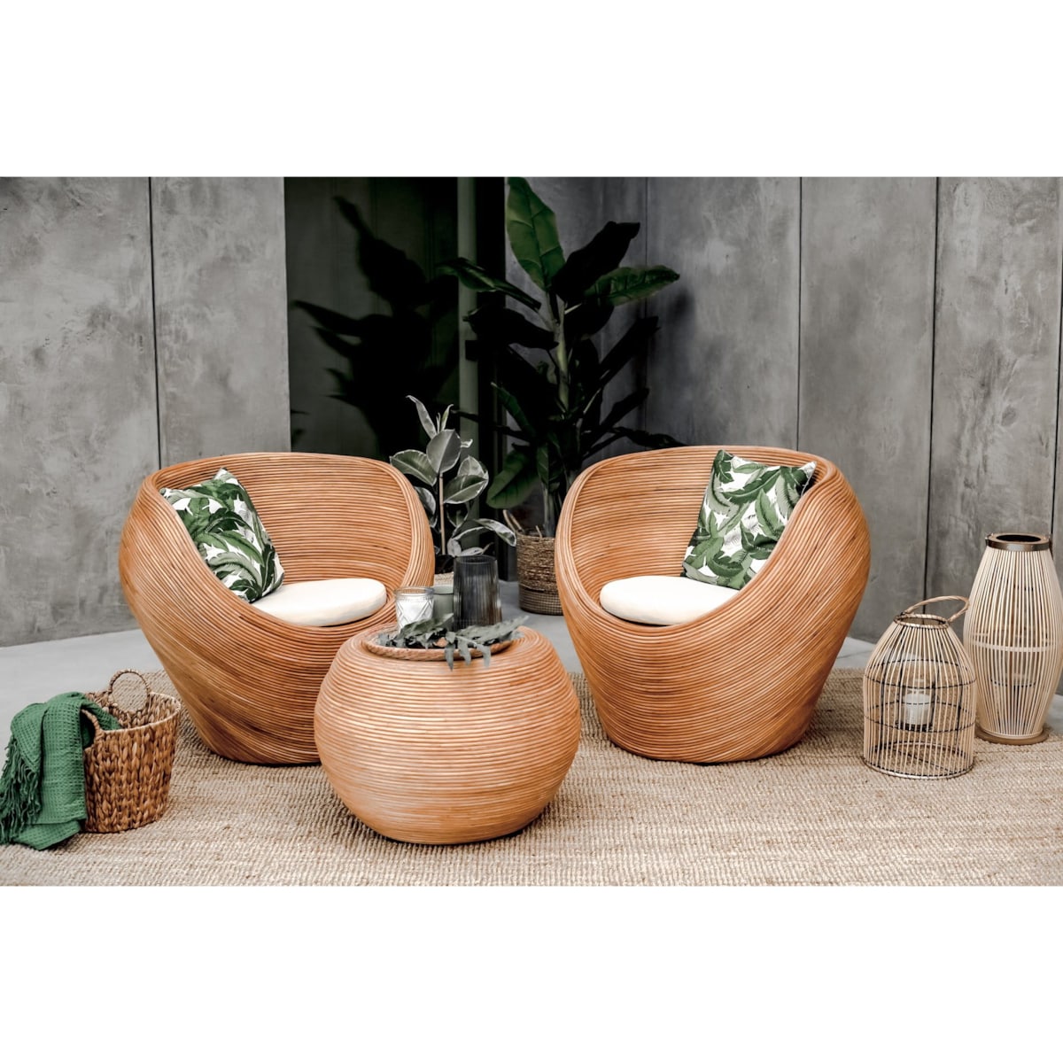 OKRĄGŁY RATTANOWY STOLIK TEGAL KONIAK