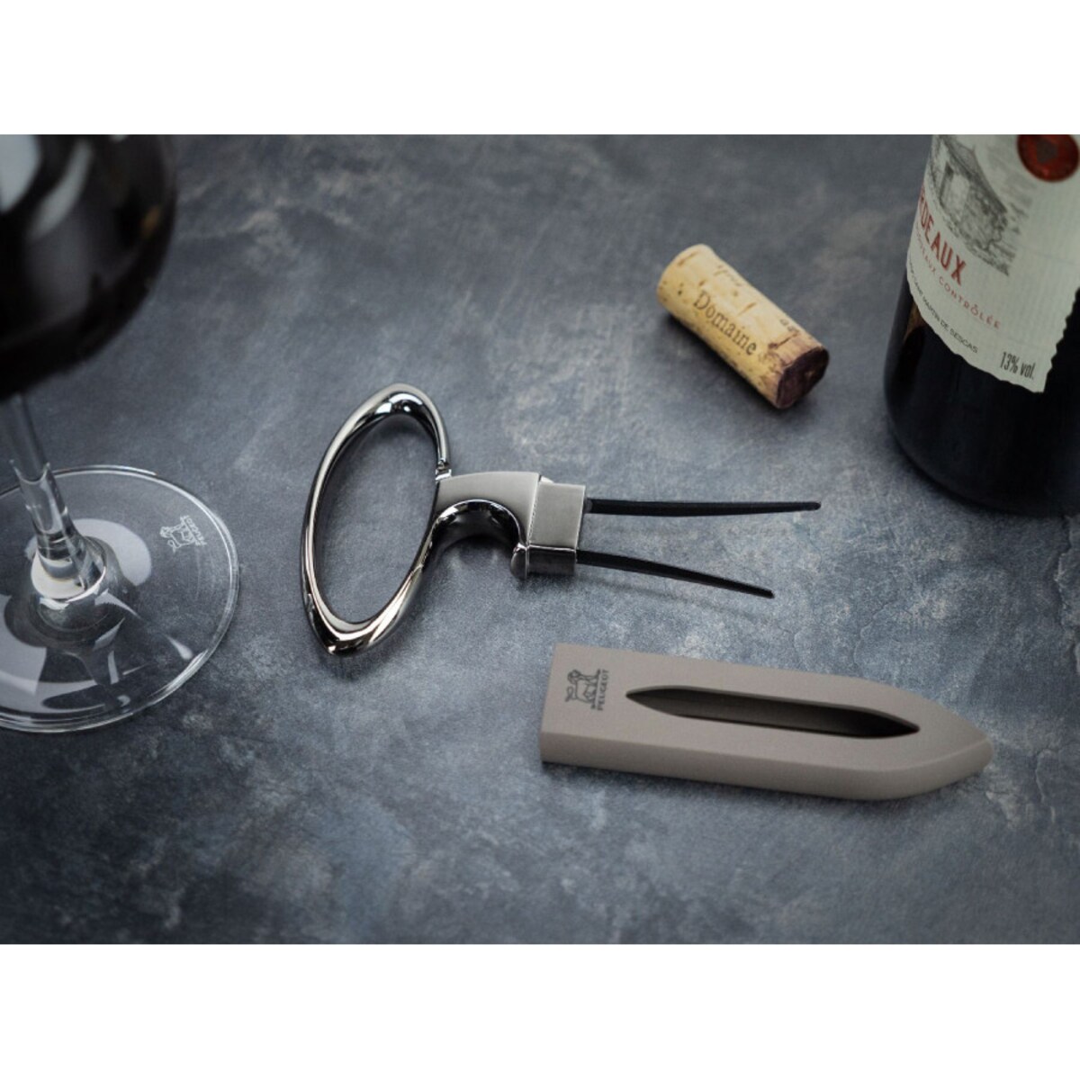 Otwieracz szpilowy do starych korków Mathus bazaltowy, Peugeot