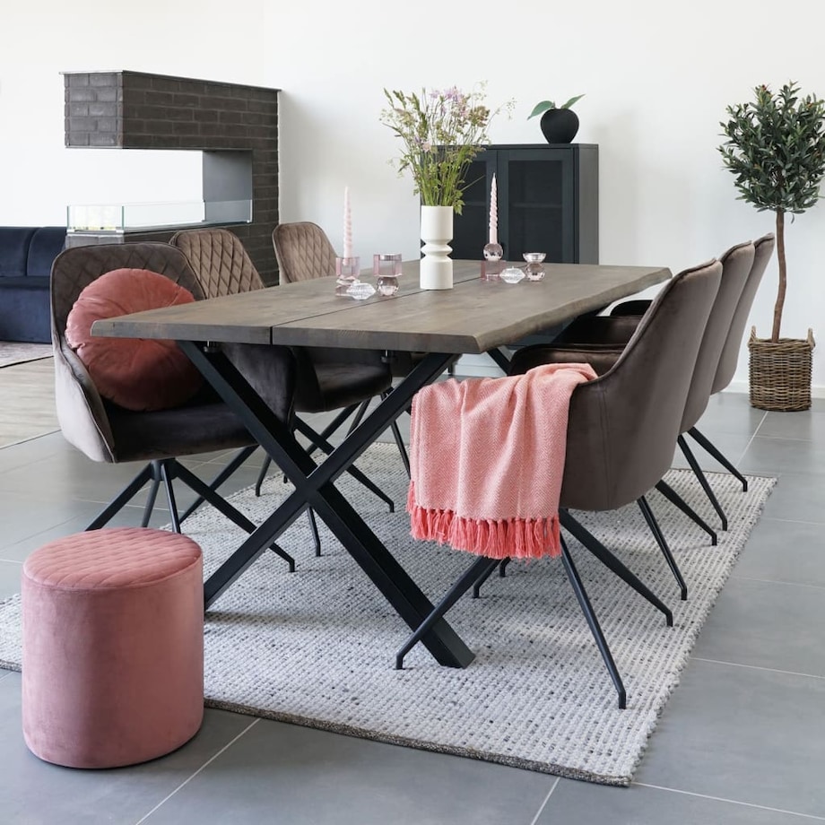 House Nordic Gablotka Anna z drzwiczkami z siatki, czarna