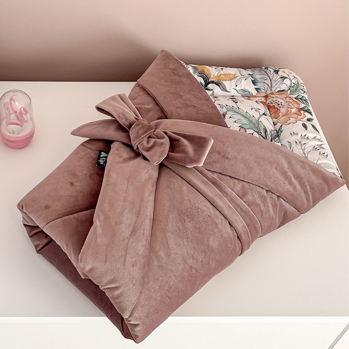 Rożek Velvet Nest Premium rose, 75x75cm