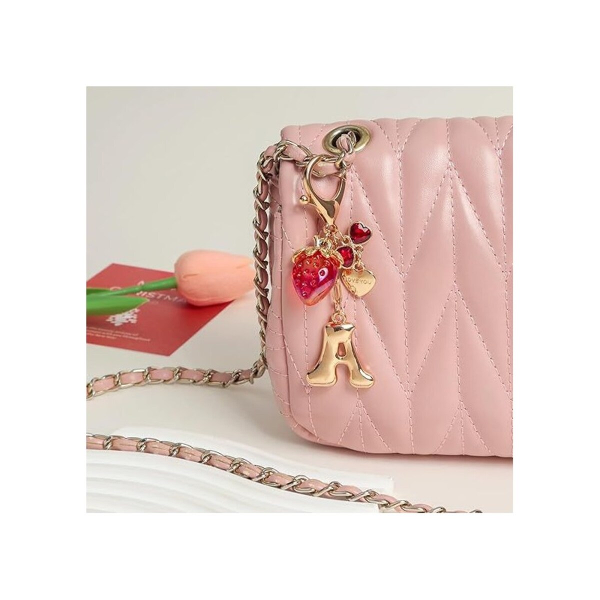 Brelok do kluczy złota LITERKA "A", TRUSKAWKA, czerwone SERCA BRL413A